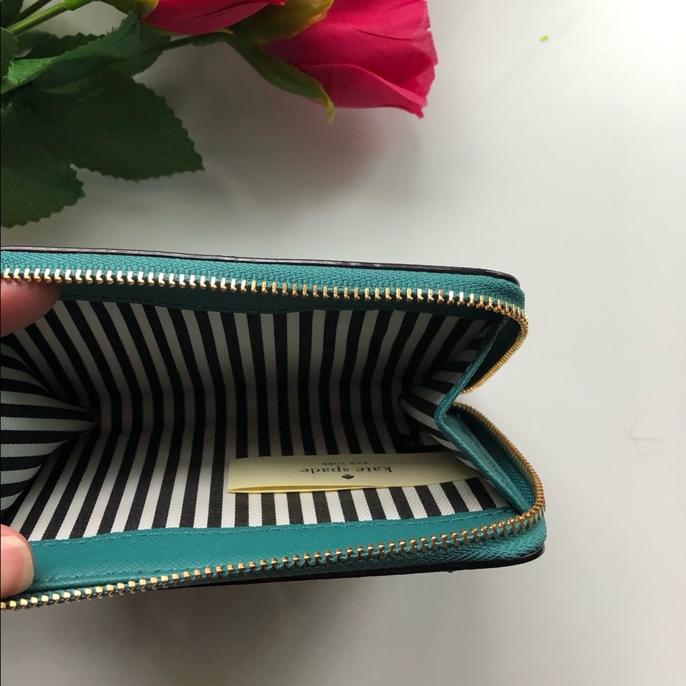 New Kate Spade Saffiano leather wallet coin pouch - Picture 4 of 5